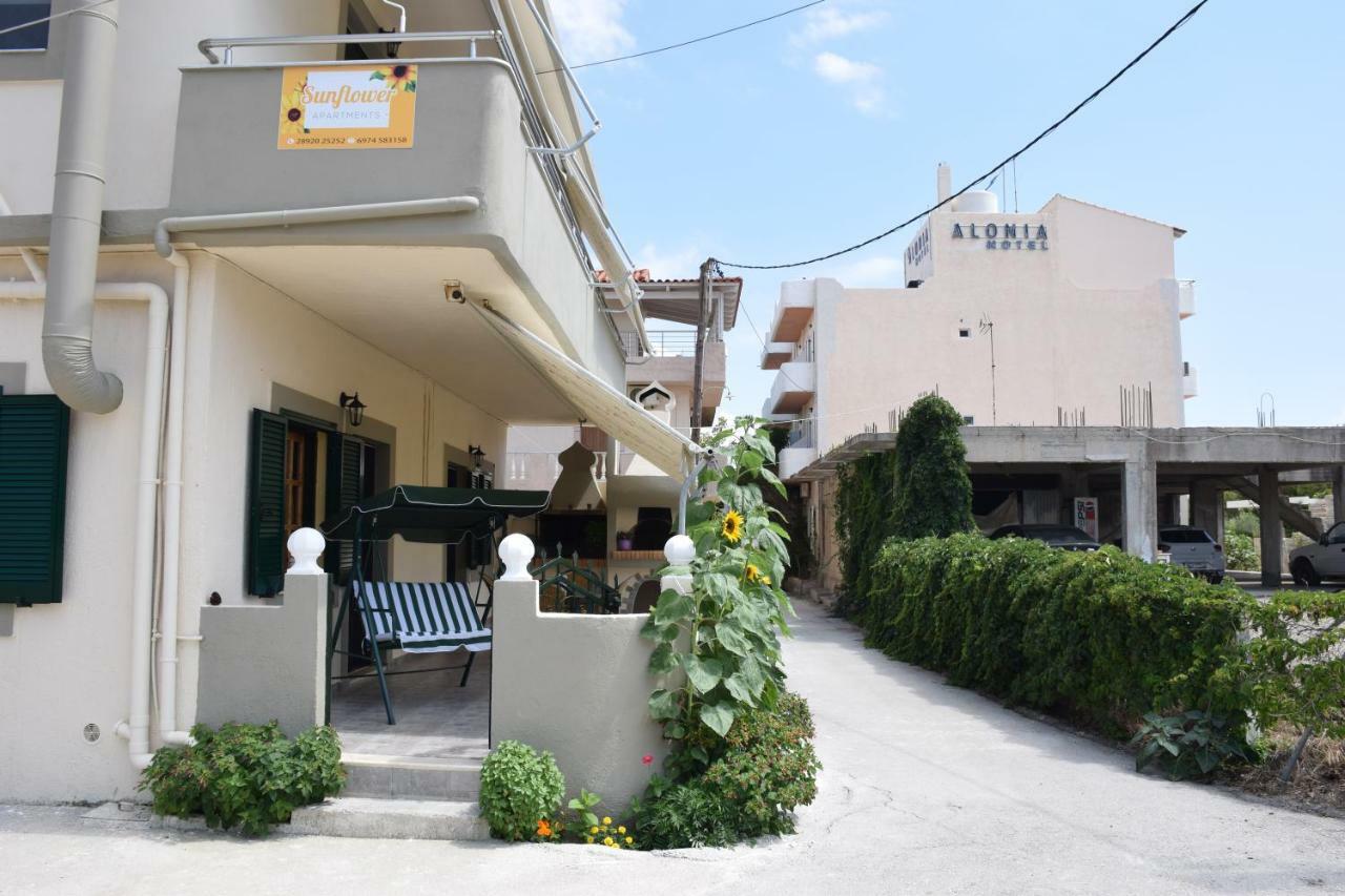 Sunflower Apartments 卡拉马基 外观 照片